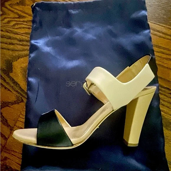 Sergio Rossi Heels, Sandals 37.5, 7.5 Excellent Condition - Picture 2 of 7